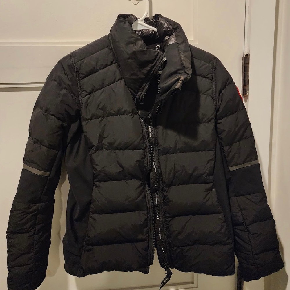 Canada Goose Women’s Hybridge Base Jacket